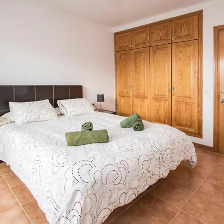 Semesterbostad Teresa *