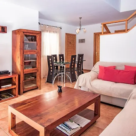 Teresa Playa Blanca (Lanzarote)